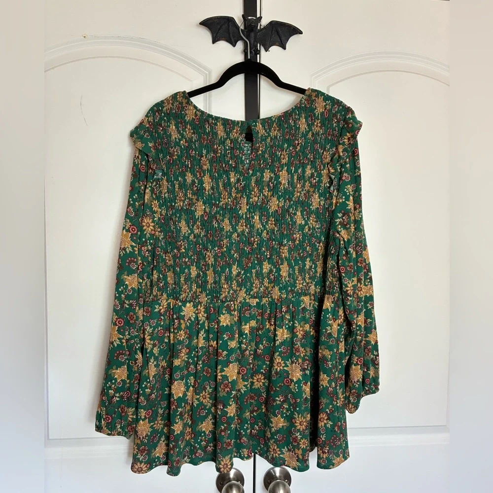 Torrid Green Floral Babydoll Smocked Top Ruffle Accent - Picture 6 of 14